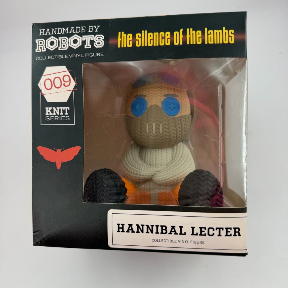 Handmade by Robots Knit Series Hannibal Lecter Vinyl Figure Silence of the Lambs